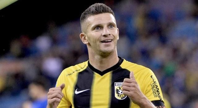 球队提供了 球队提供了